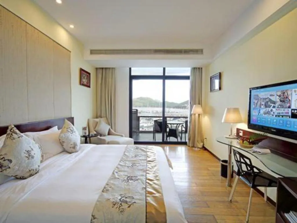 Serenity Marina Hotel Sanya