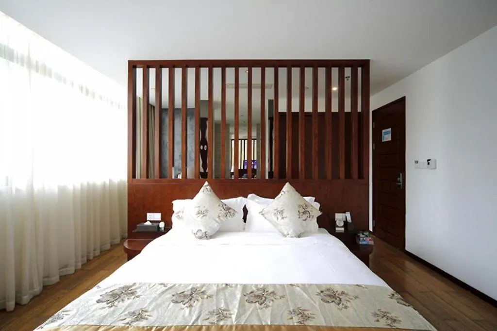 Serenity Marina Hotel Sanya