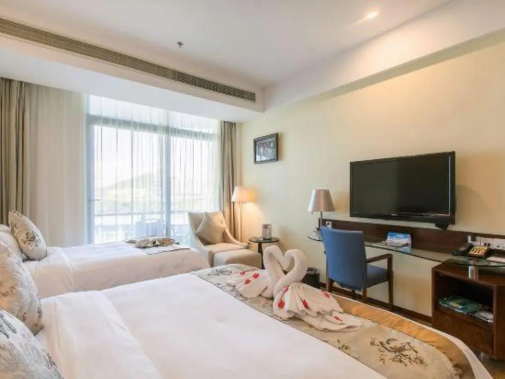 Serenity Marina Hotel Sanya