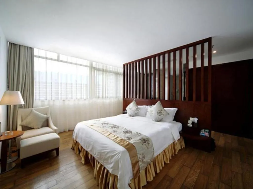 *****  Serenity Marina Hotel Sanya Chiny