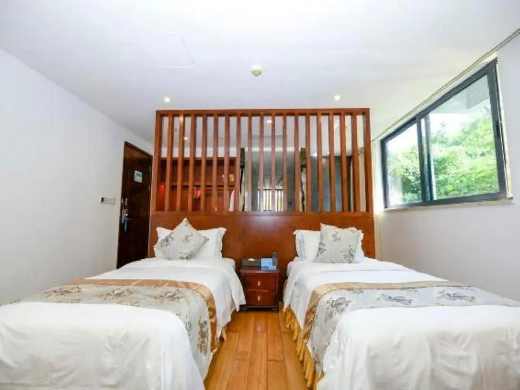 Serenity Marina Hotel Sanya